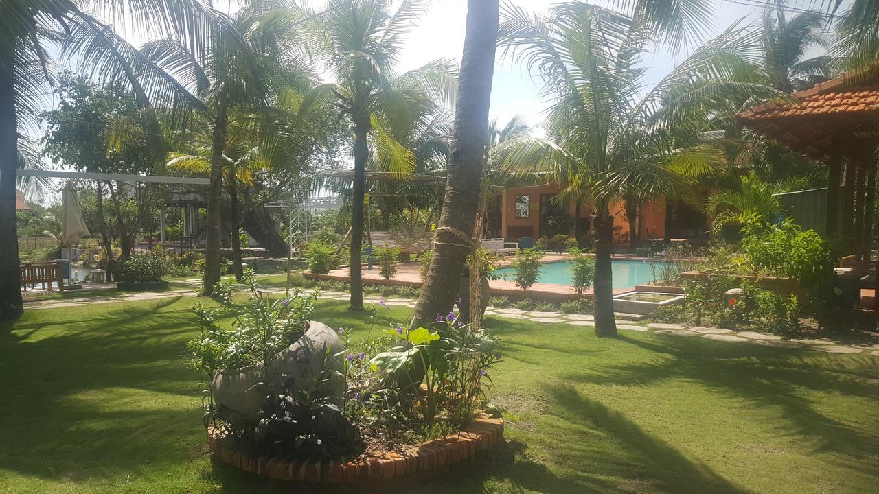 Lagi Farmstay Exterior foto