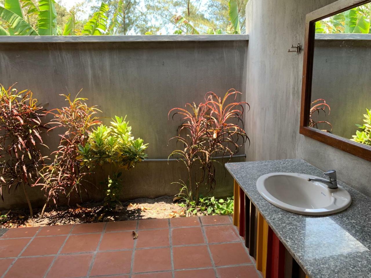 Lagi Farmstay Exterior foto